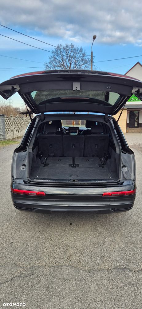 Audi Q7 - 9