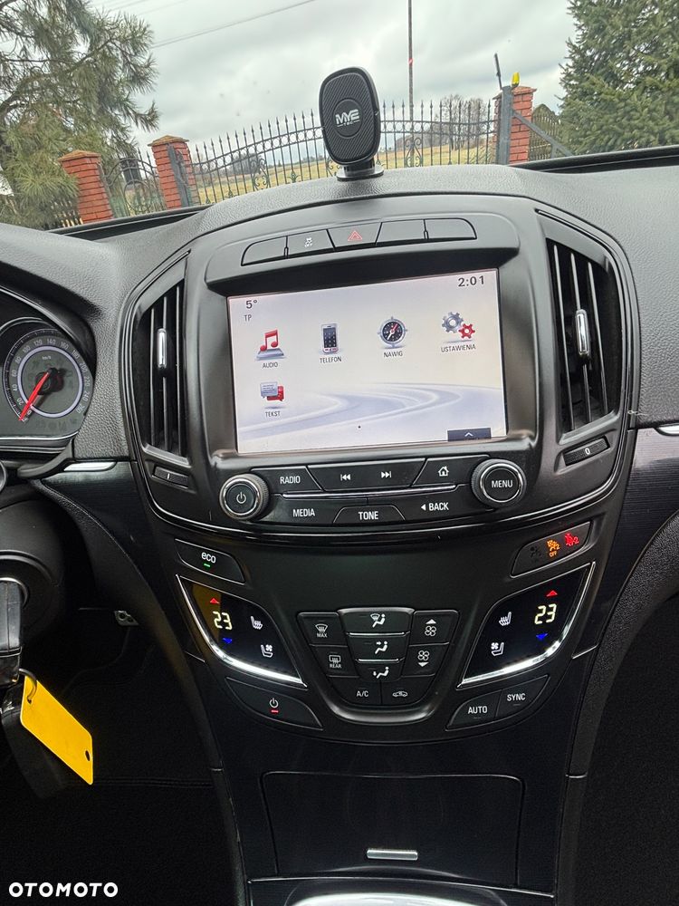 Opel Insignia 2.0 T Cosmo S&S - 30