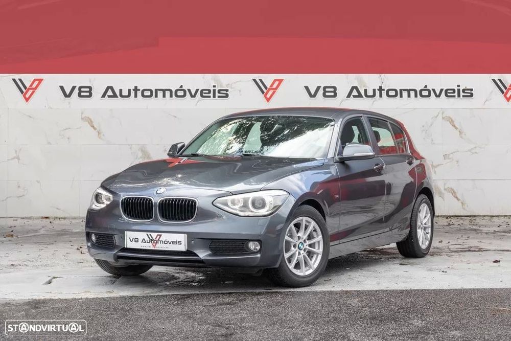 BMW 116 i Aut. Sport Line - 1