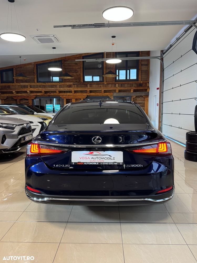 Lexus Seria ES 300h Luxury Line - 40