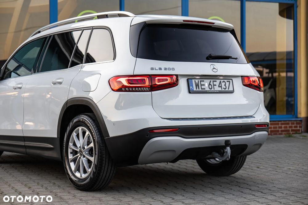 Mercedes-Benz GLB 200 7G-DCT - 10
