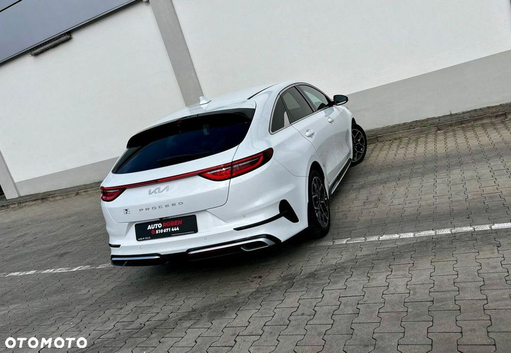 Kia ProCeed - 4
