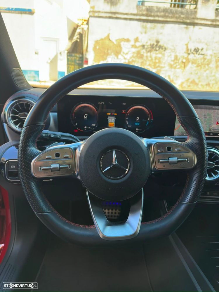 Mercedes-Benz CLA 250 - 13