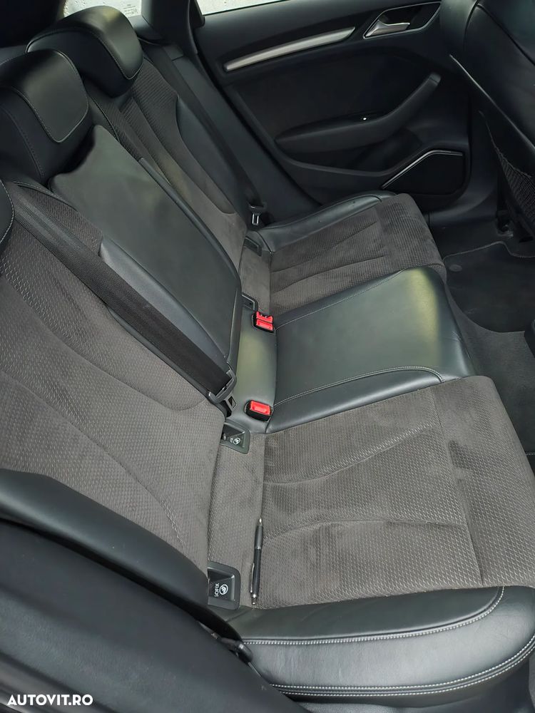 Audi A3 2.0 TDI S tronic Sport - 34