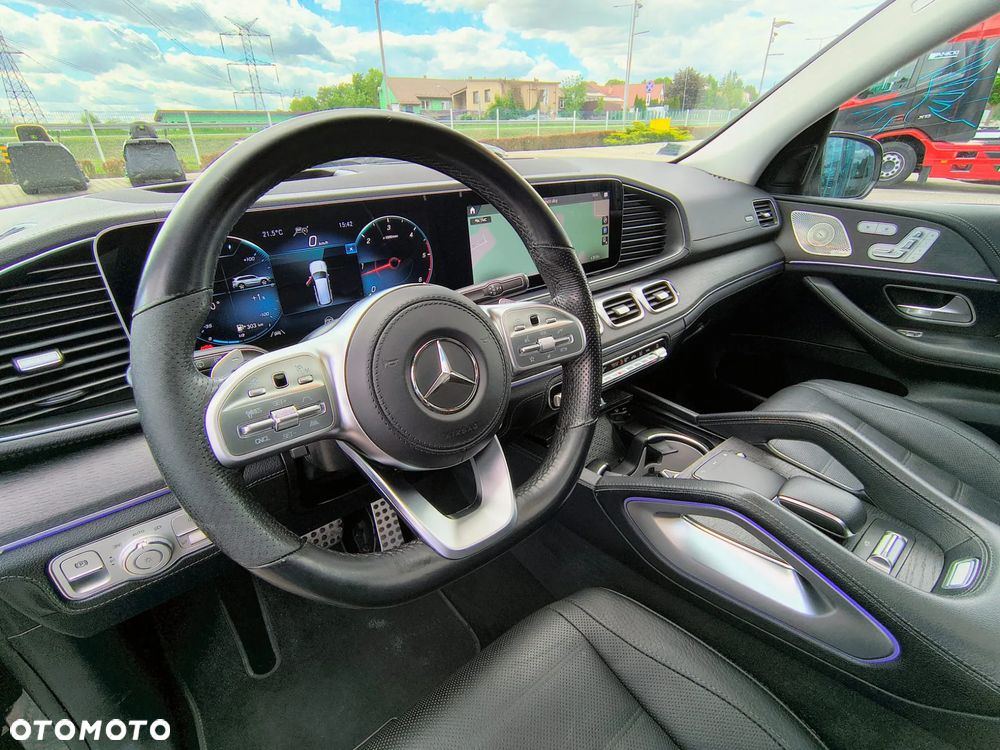 Mercedes-Benz GLS - 17