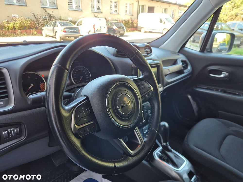 Jeep Renegade 2.0 MultiJet Limited 4WD S&S - 9