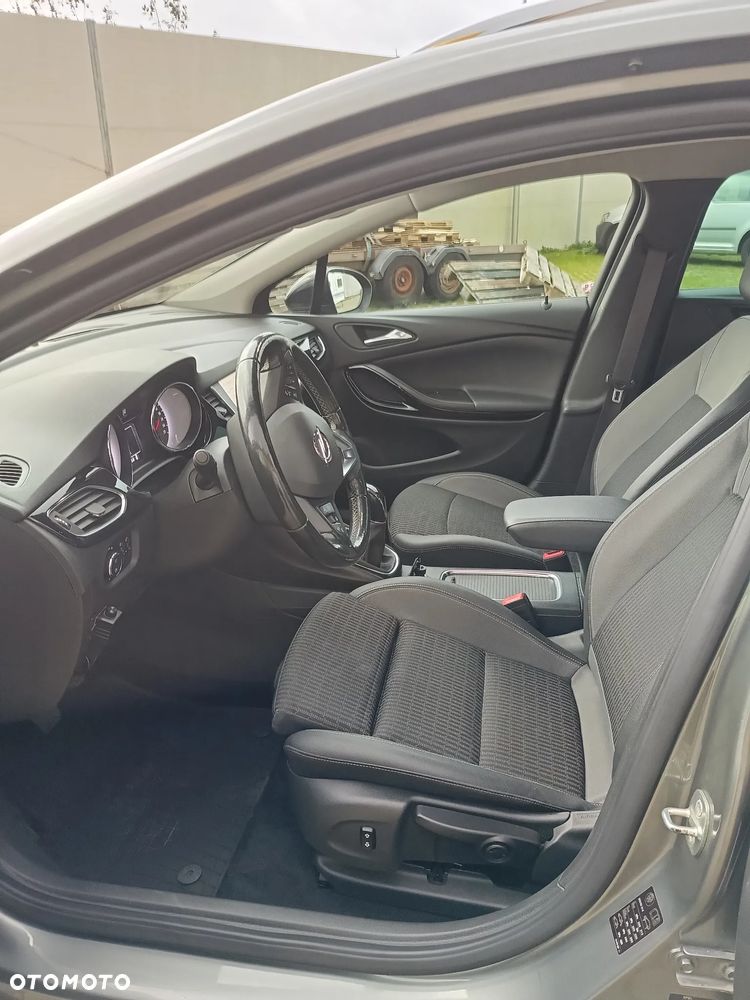 Opel Astra 1.2 T Business Elegance S&S - 16
