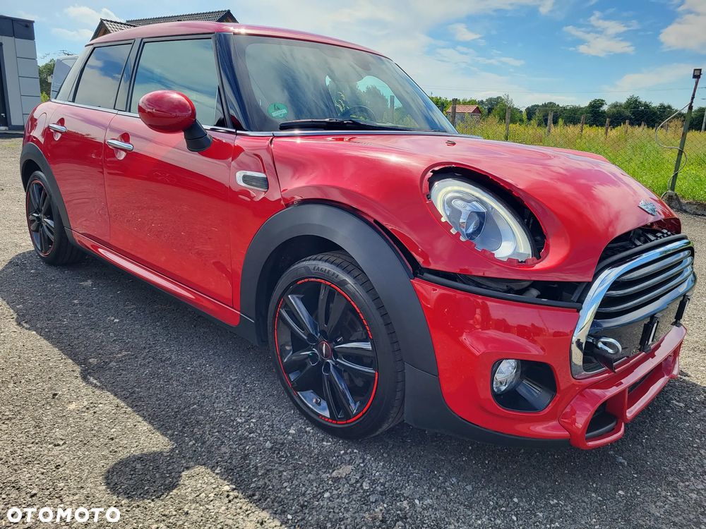 MINI Cooper John Works Trim - 1