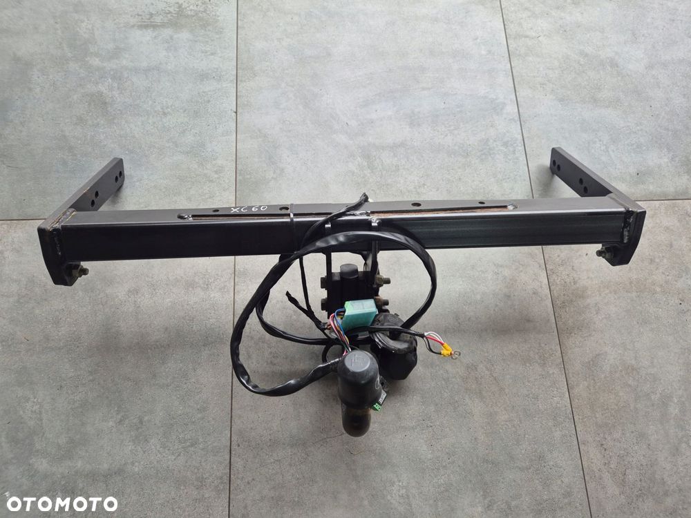 hak holowniczy volvo xc60 - 1