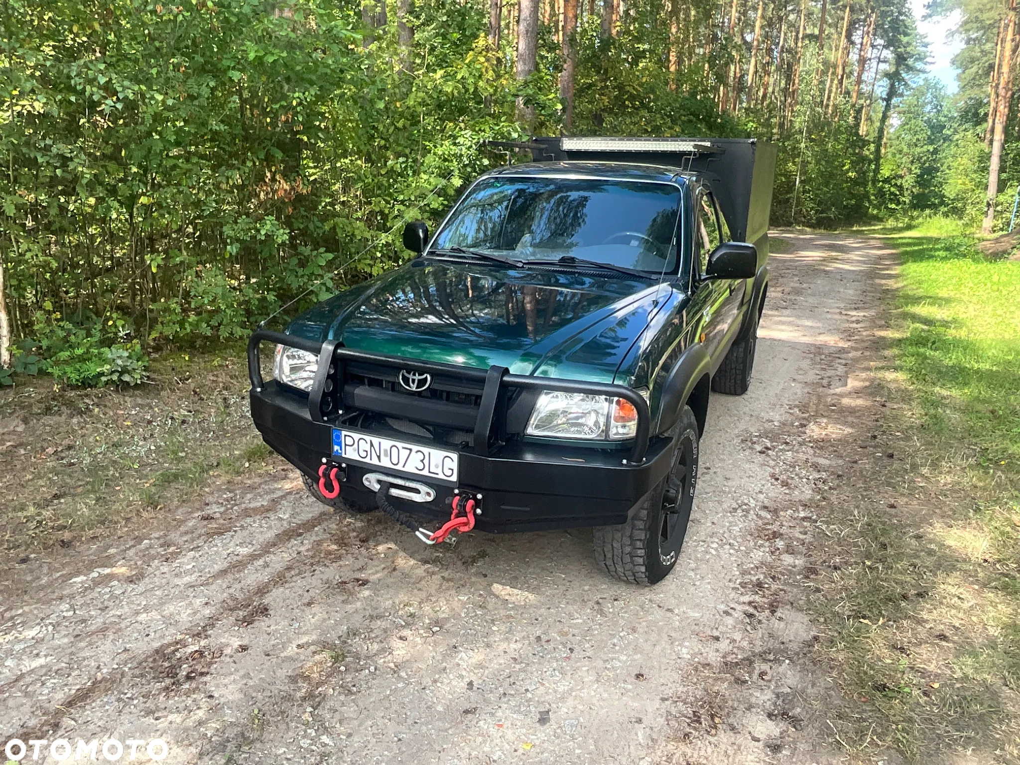 Toyota Hilux 2.5 D-4D DLX - 14