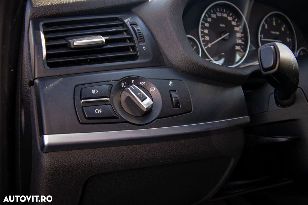BMW X3 2012 — imagine 12
