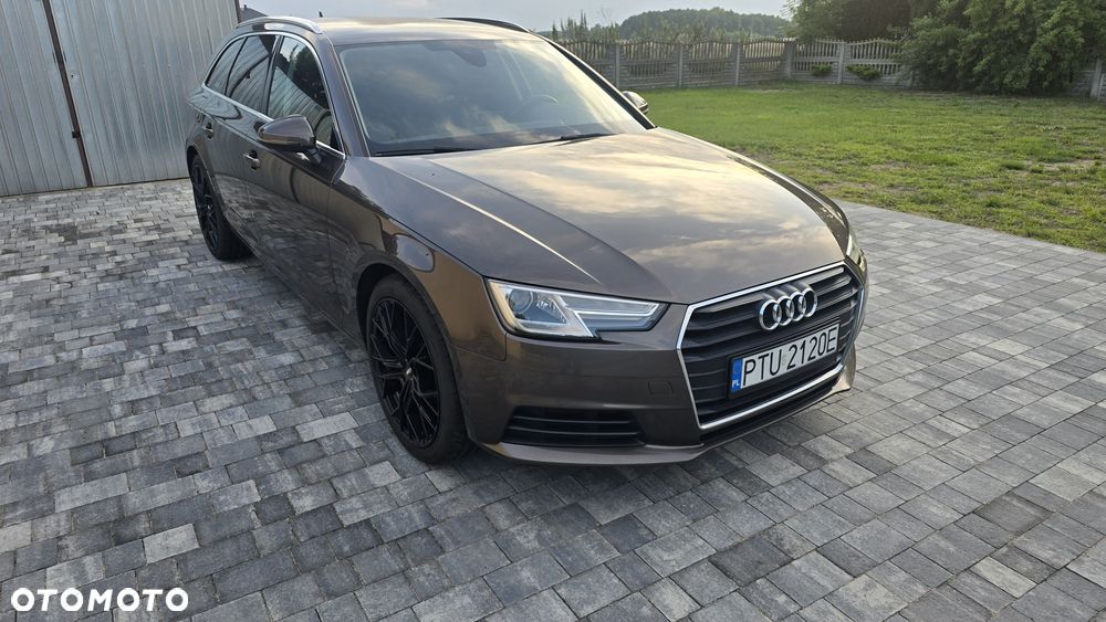 Audi A4 Limousine - 5