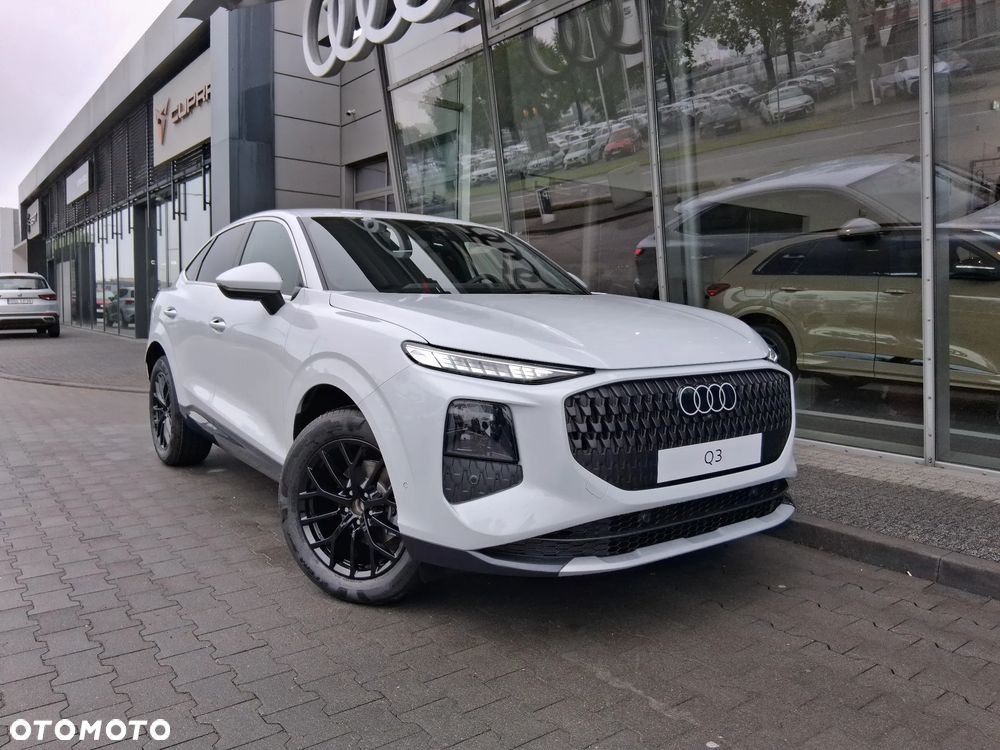 Audi Q3 Sportback - 8