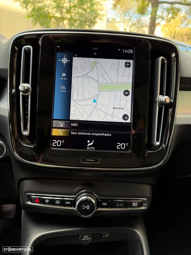 Volvo XC 40 T5 Recharge DKG Essential - 26