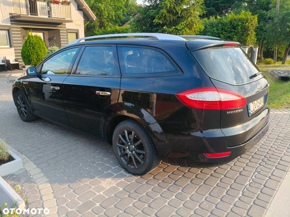 Ford Mondeo - 8
