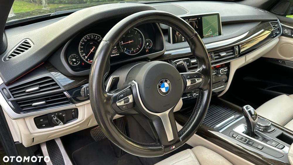 BMW X5 xDrive25d - 14