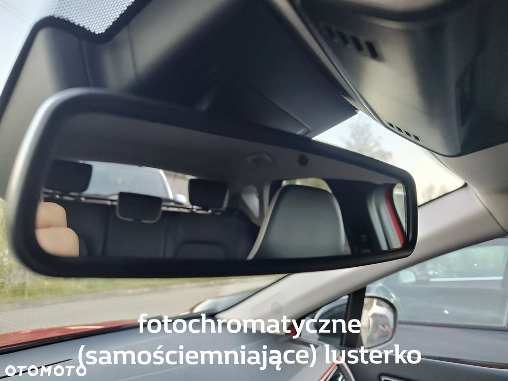 Renault Captur 1.3 TCe Intens EDC - 28