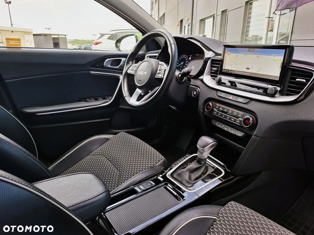 Kia XCeed 1.5 T-GDI Business Line DCT - 27
