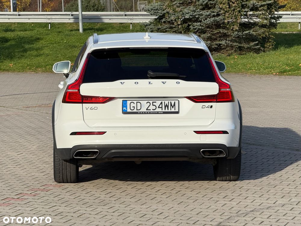 Volvo V60 Cross Country Pro D4 AWD - 7