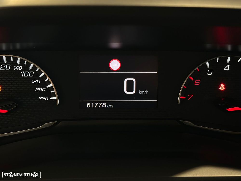 Peugeot 2008 1.2 PureTech Allure Pack - 10