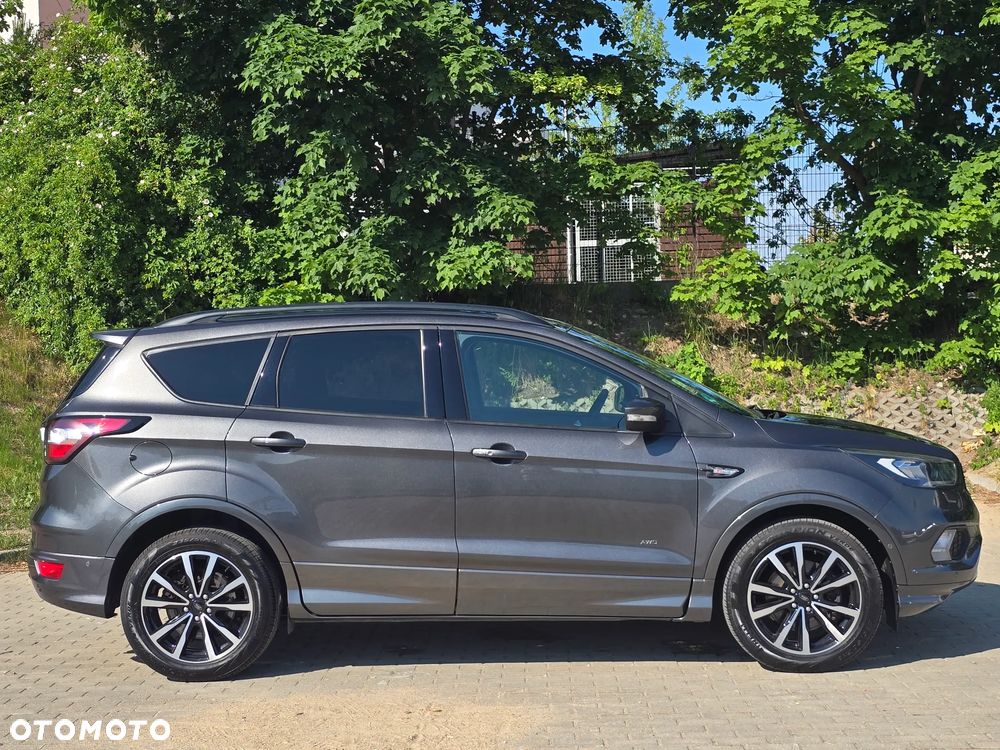 Ford Kuga 2.0 TDCi 4x4 ST-Line - 12