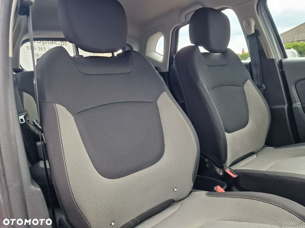Renault Captur ENERGY TCe 120 EDC Experience - 19