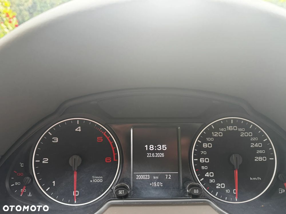 Audi Q5 2.0 TDI Quattro S tronic - 9