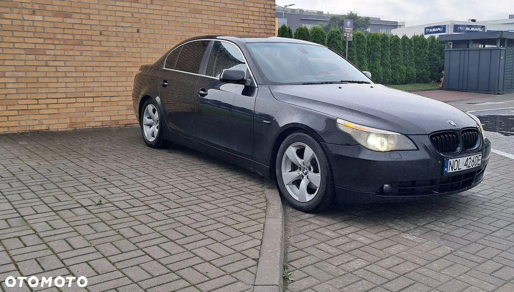 BMW Seria 5 525d - 2