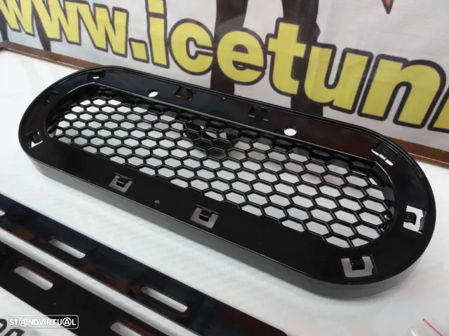 Suporte universal de emblema / símbolo em preto piano brilhante para grelhas Audi em plástico ABS - 6