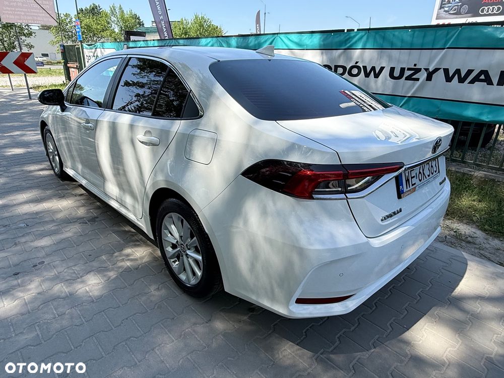 Toyota Corolla 1.8 Hybrid Comfort - 16