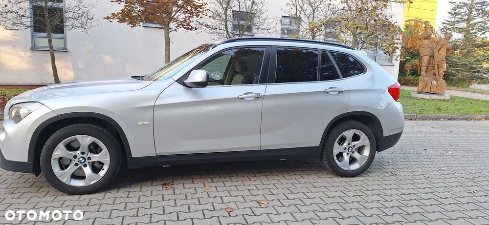 BMW X1 xDrive28i - 5