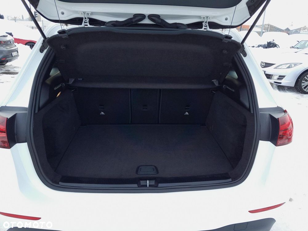 Mercedes-Benz Klasa B 200 7G-DCT - 13