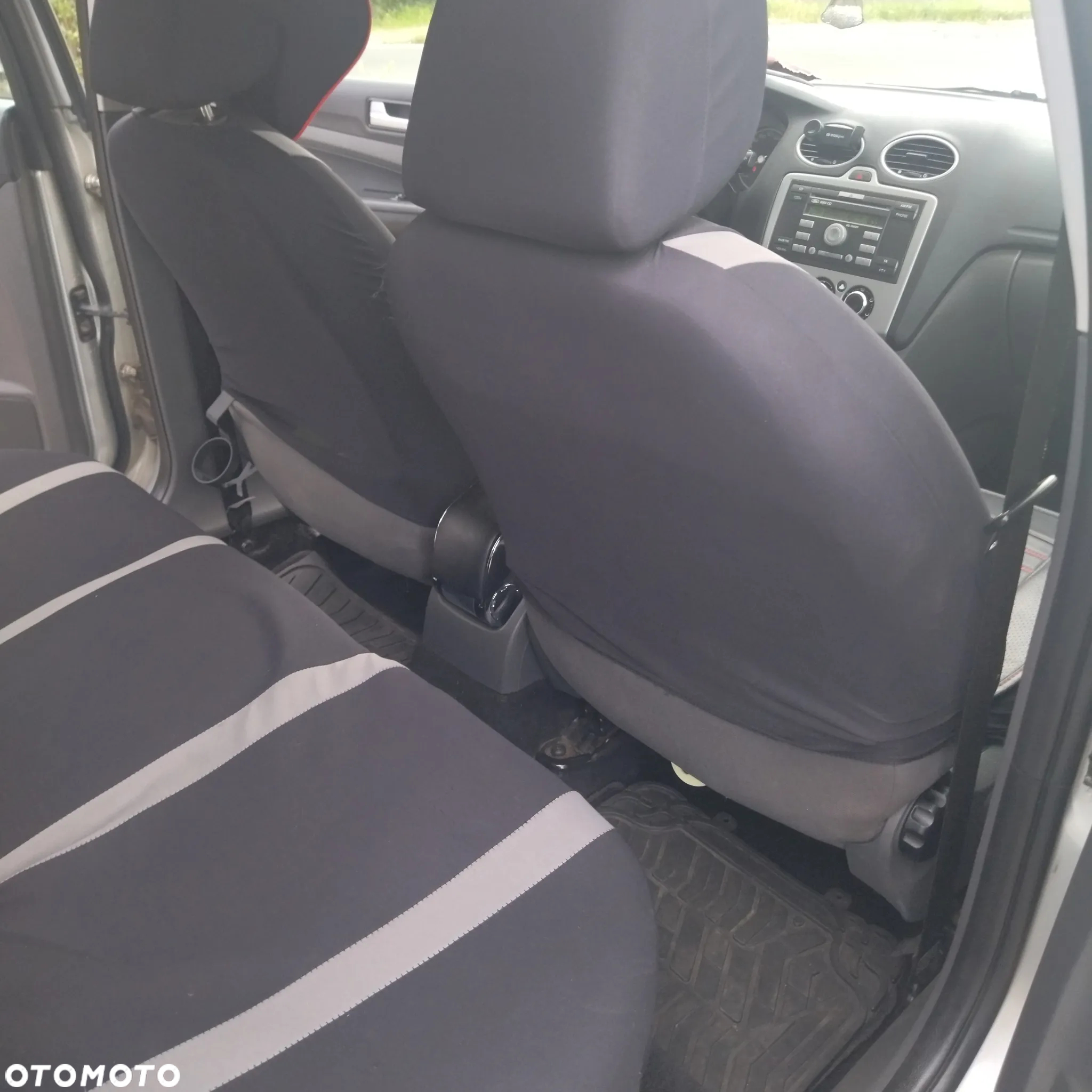 Ford Focus 1.8 TDCi Ambiente - 12