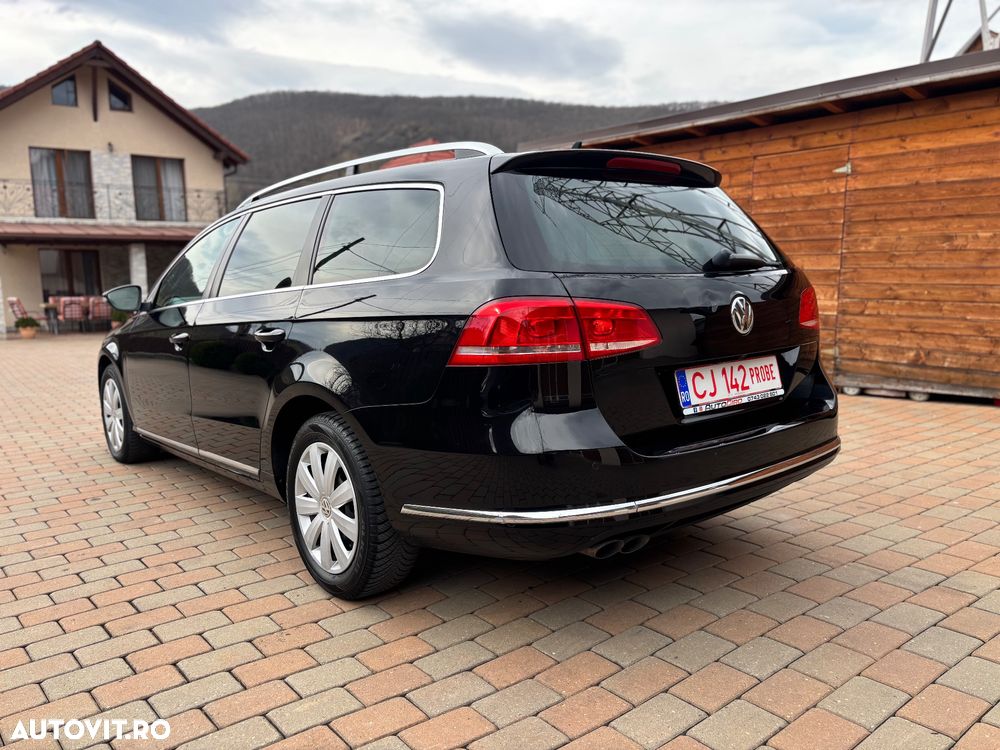 Volkswagen Passat 2.0 TDI BlueMotion Technology DPF Comfortline - 27