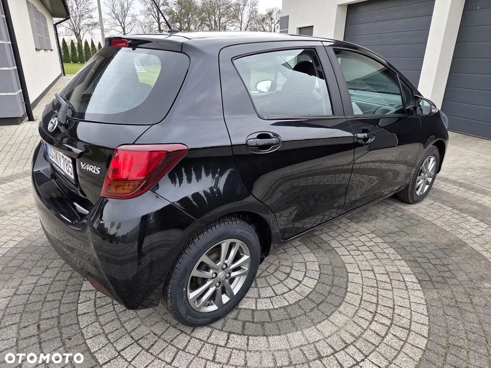 Toyota Yaris - 6