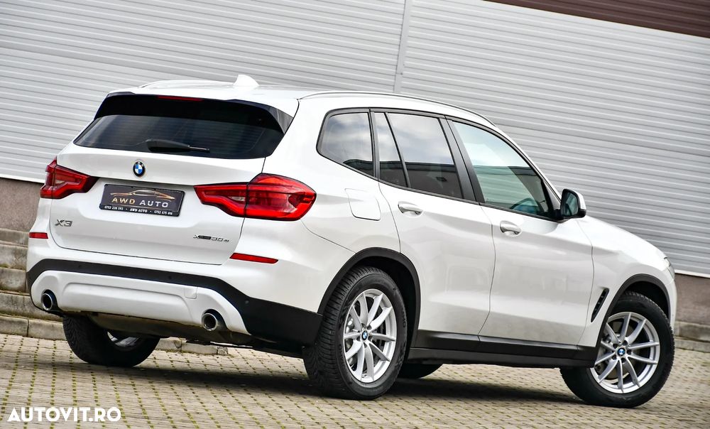 BMW X3 xDrive30e Aut. Luxury Line - 4