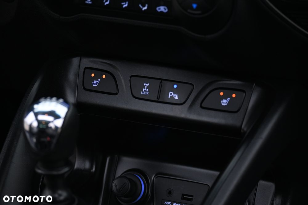 Hyundai ix35 2.0 CRDi 4WD Premium - 32