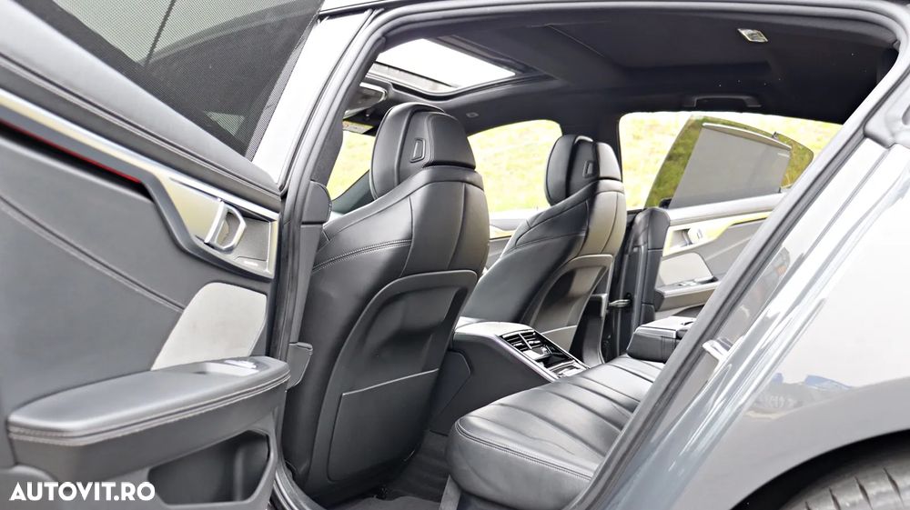 BMW Seria 8 840i Gran Coupe xDrive - 13