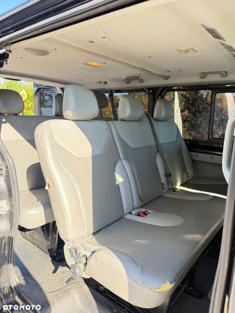 Renault Trafic - 10