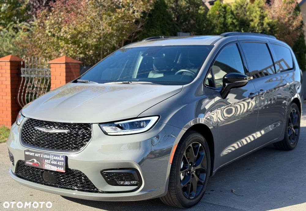Chrysler Pacifica
