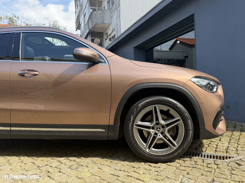 Mercedes-Benz GLA 250 e 8G-DCT AMG Line - 4