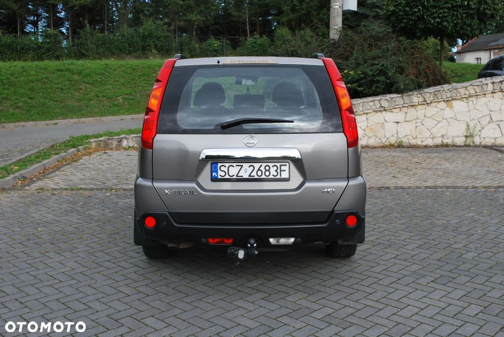 Nissan X-Trail 2.0 dCi 4x4 DPF LE - 7