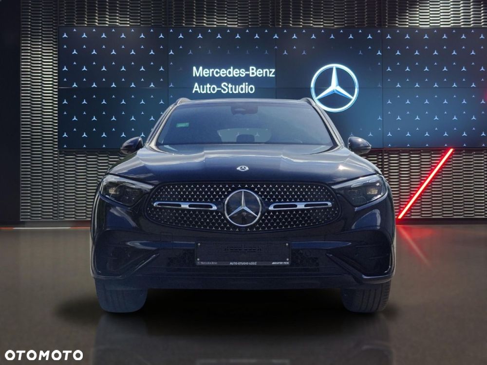 Mercedes-Benz GLC - 7