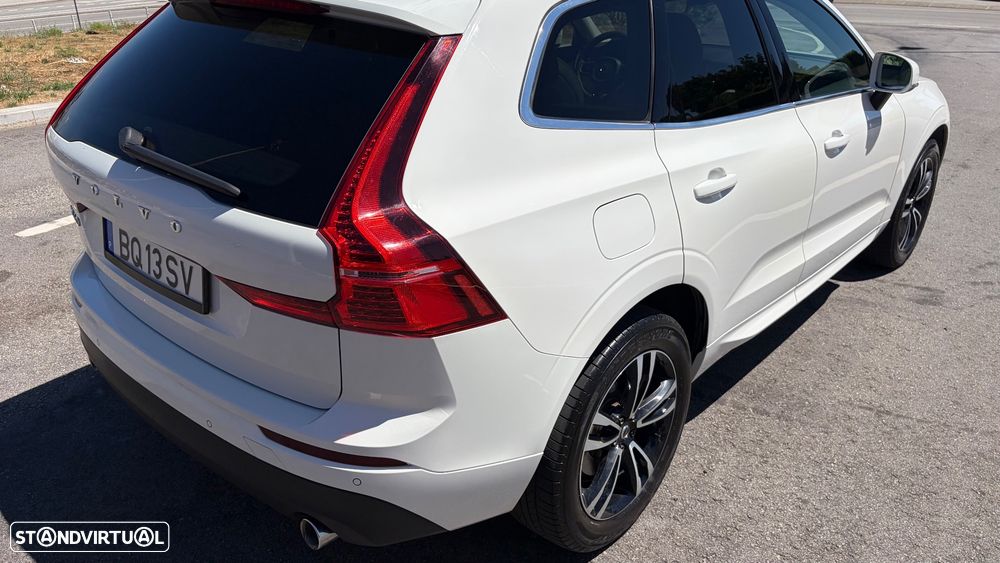 Volvo XC 60 D4 AWD Geartronic Momentum - 18