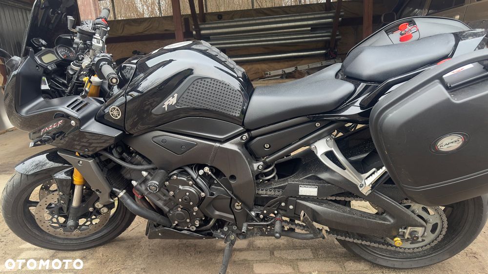 Yamaha FZ - 2