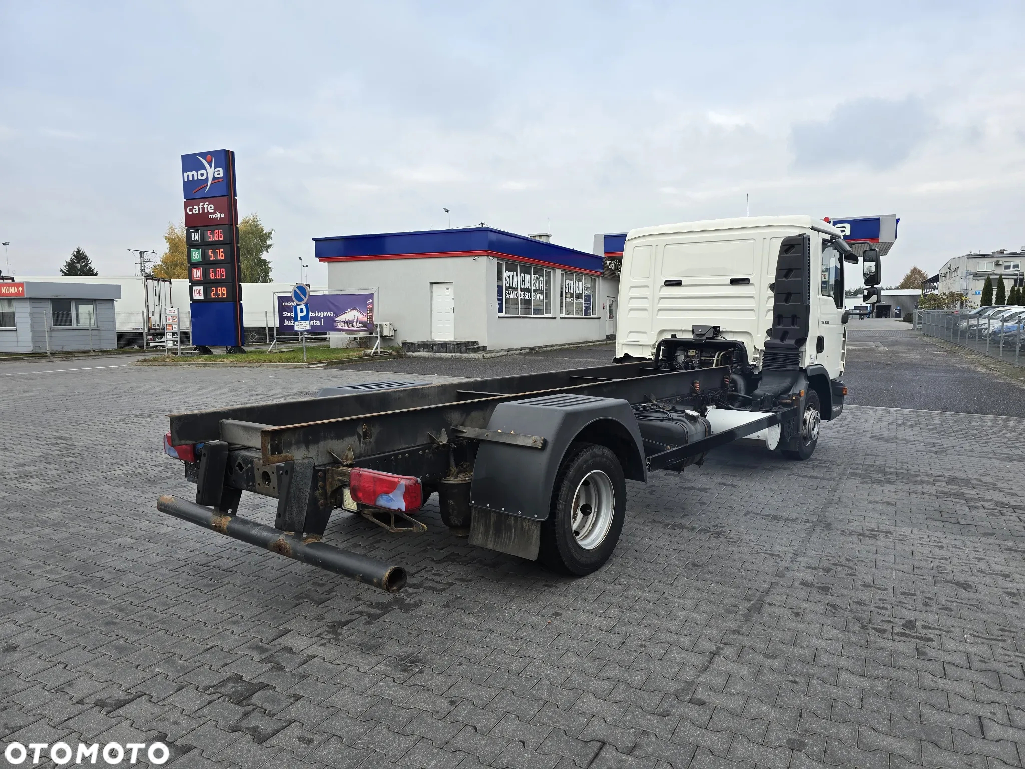 MAN TGL 8.180 - 4