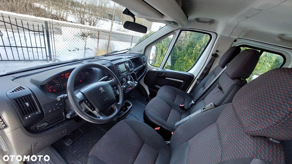 Peugeot BOXER - 12