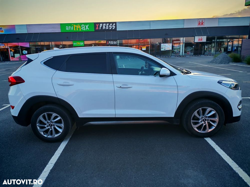 Hyundai Tucson - 4