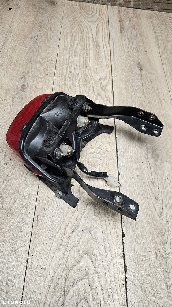 Lampa Tył Yamaha XJR 1200 / XJR 1300 - 5
