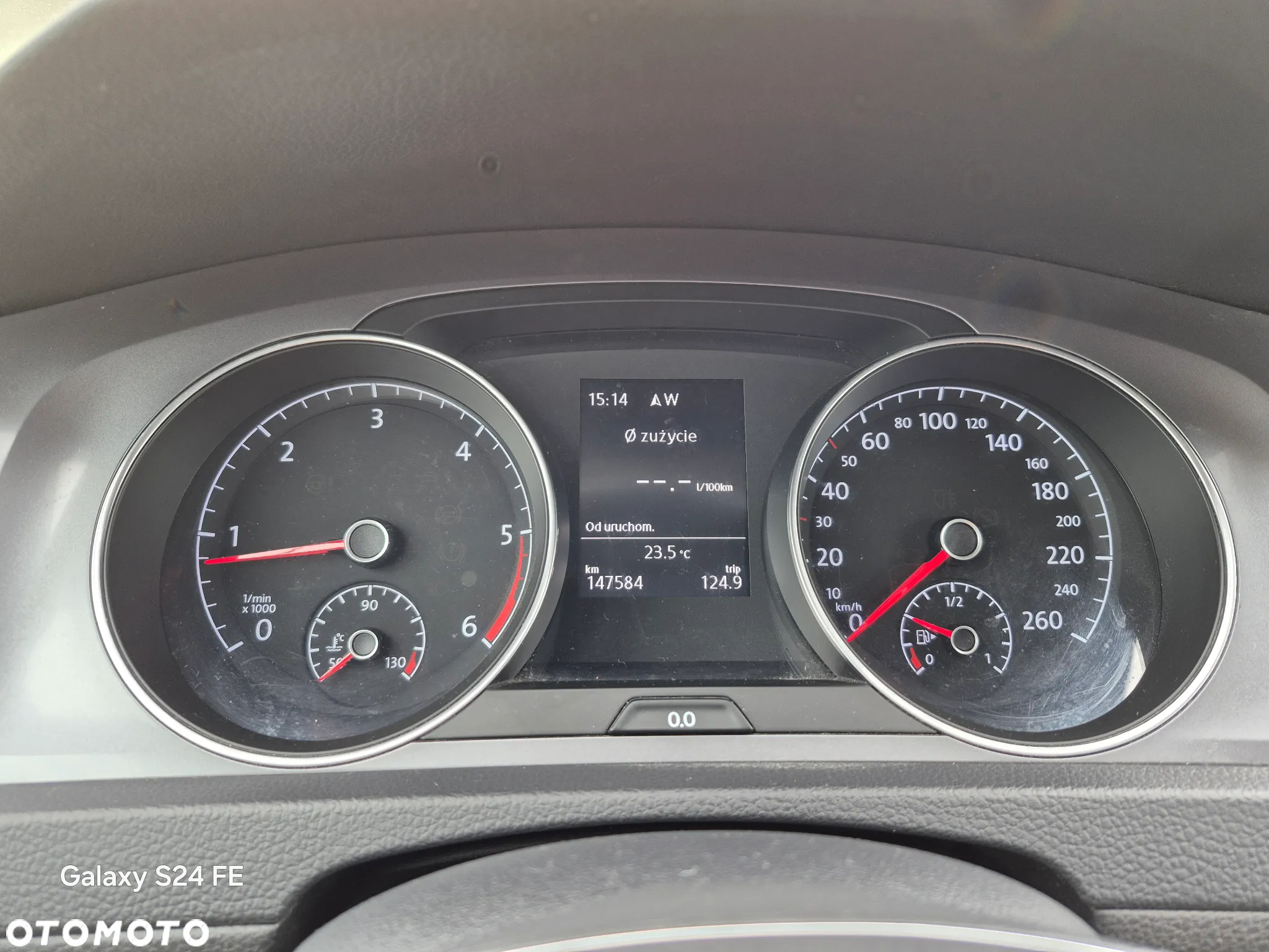 Volkswagen Golf 1.6 BlueTDI Comfortline - 15